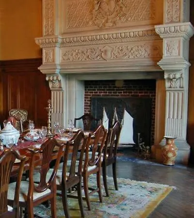 Chateau De Bed & Breakfast Sommesnil
